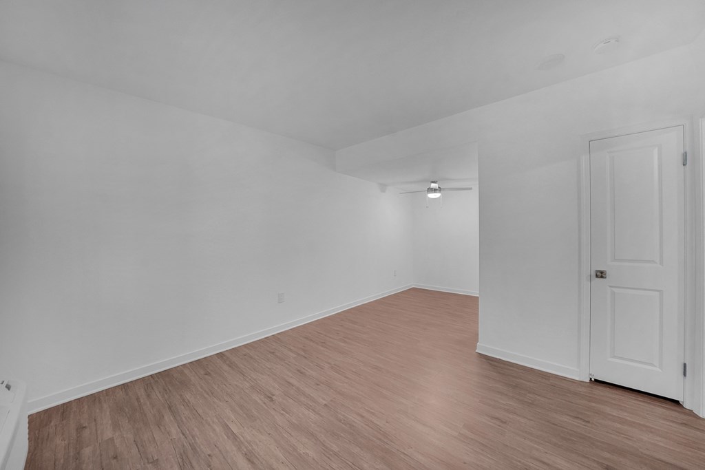 Heritage Plaza Apartment Homes Bedroom