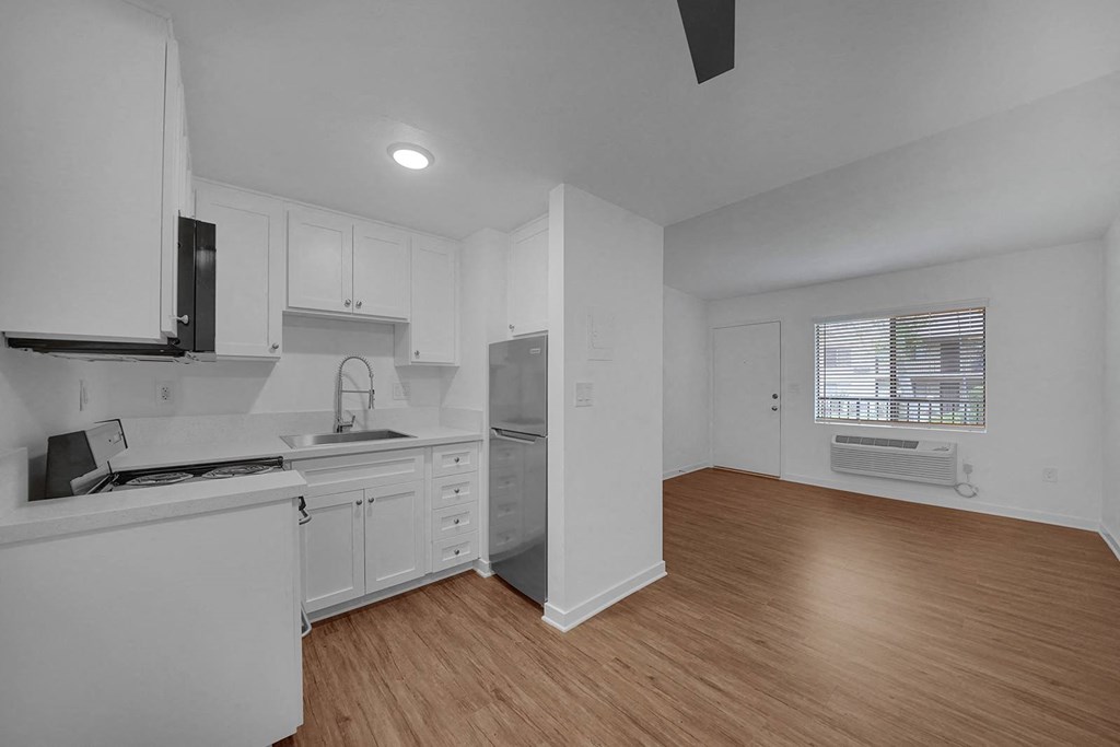 Heritage Plaza Apartment Homes Kitchen