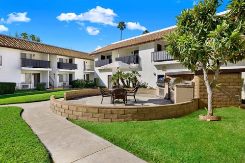 Casa De Valle Apartment Homes