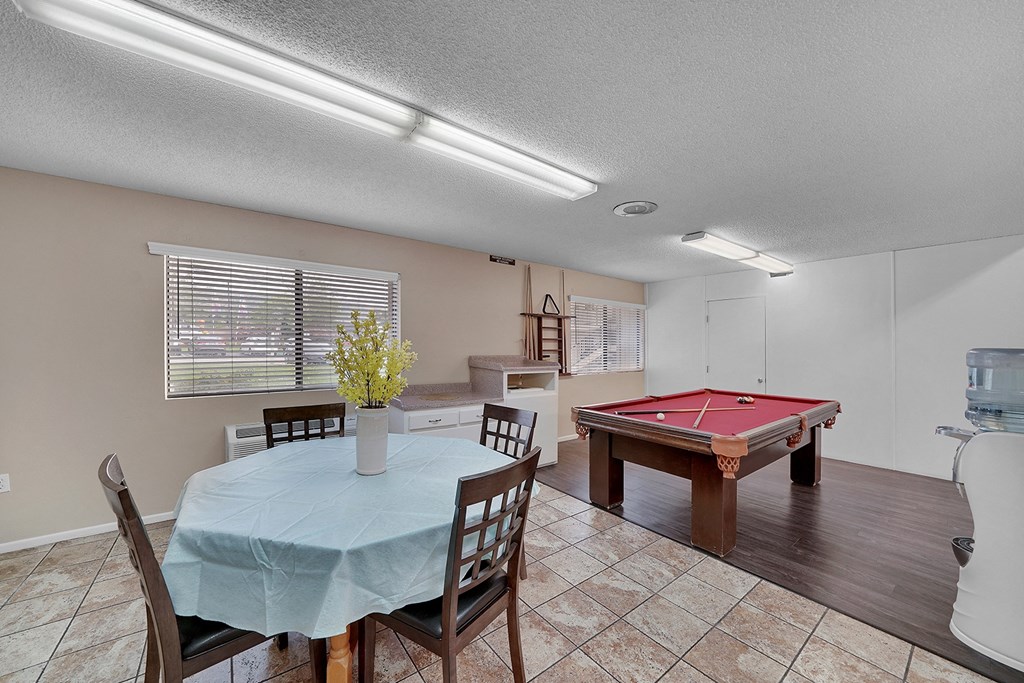 Heritage Plaza Apartment Homes Recreation Room