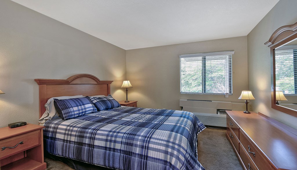 Large Bedroom at CENTREPOINTE, California, 92324