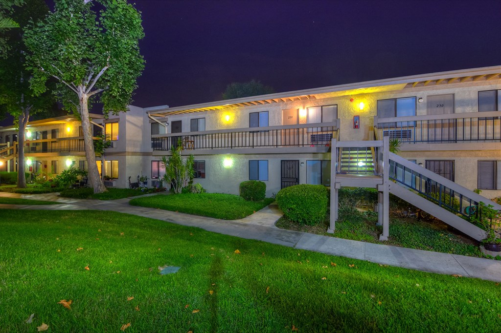 Heritage Plaza Walkway