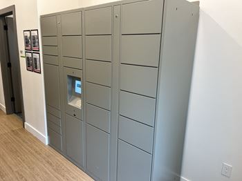 Package lockers at Gibson Oaks, Lakeland, FL