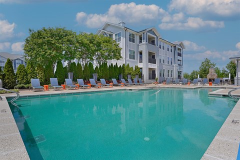 6450 Viewpoint Cir 2-3 Beds Apartment for Rent