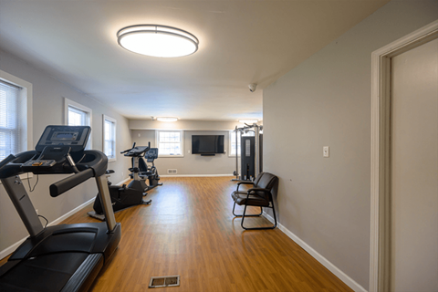 the fitness center at the district at highland village apartments