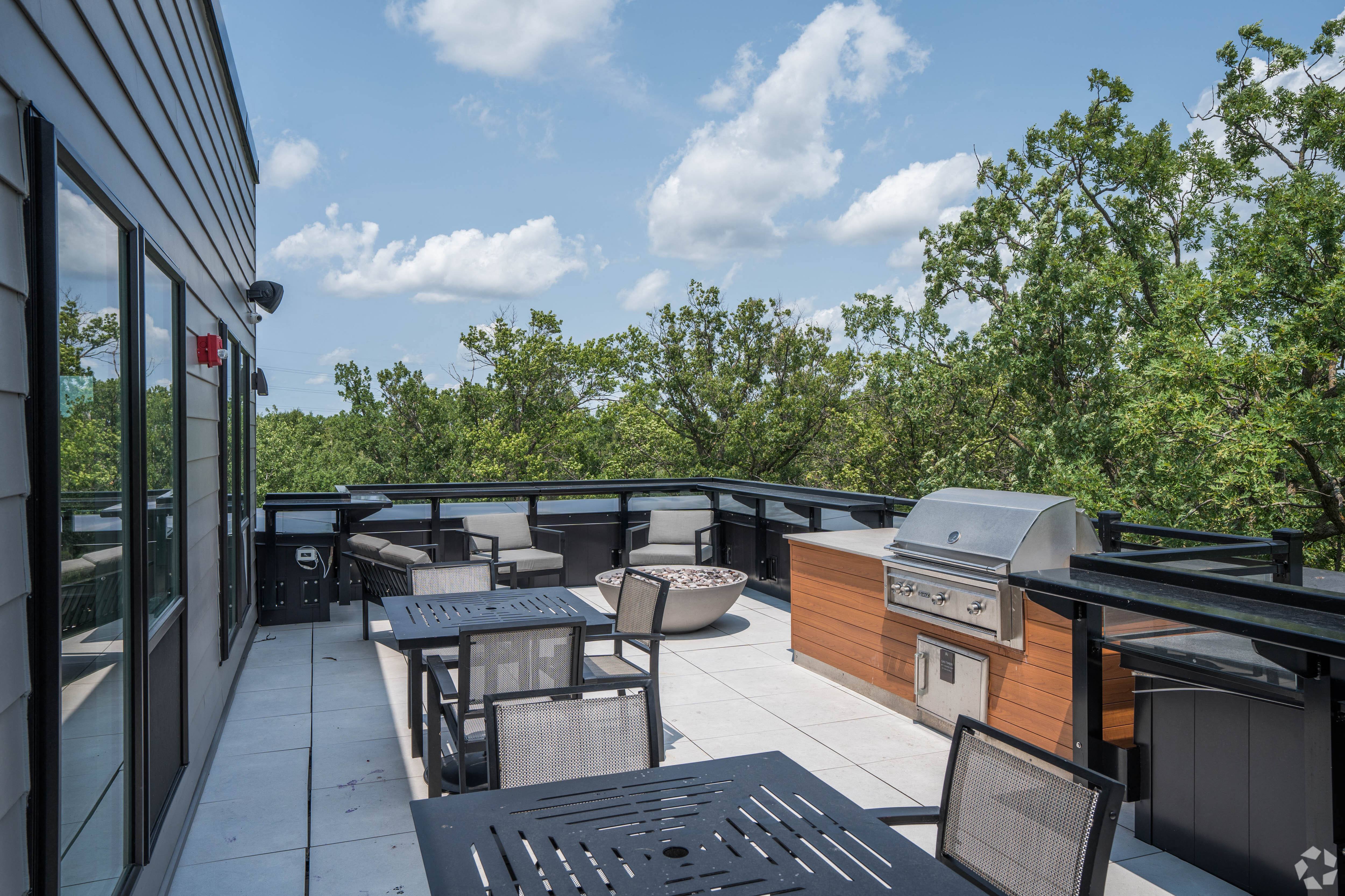 Sky Deck entertainment