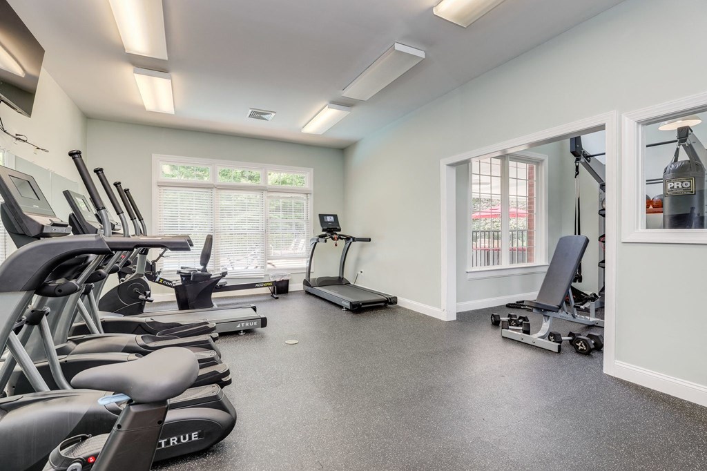 the gym at the preserve apartments falls oh