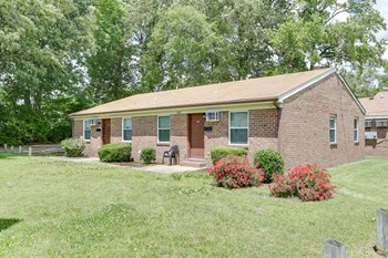 3303 Azalea Garden Road, #1 3 Beds Duplex/Triplex for Rent - Photo Gallery 3