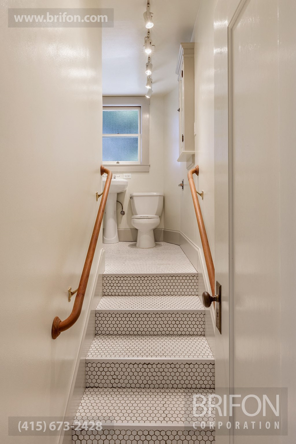 1465 Bathroom photo #1