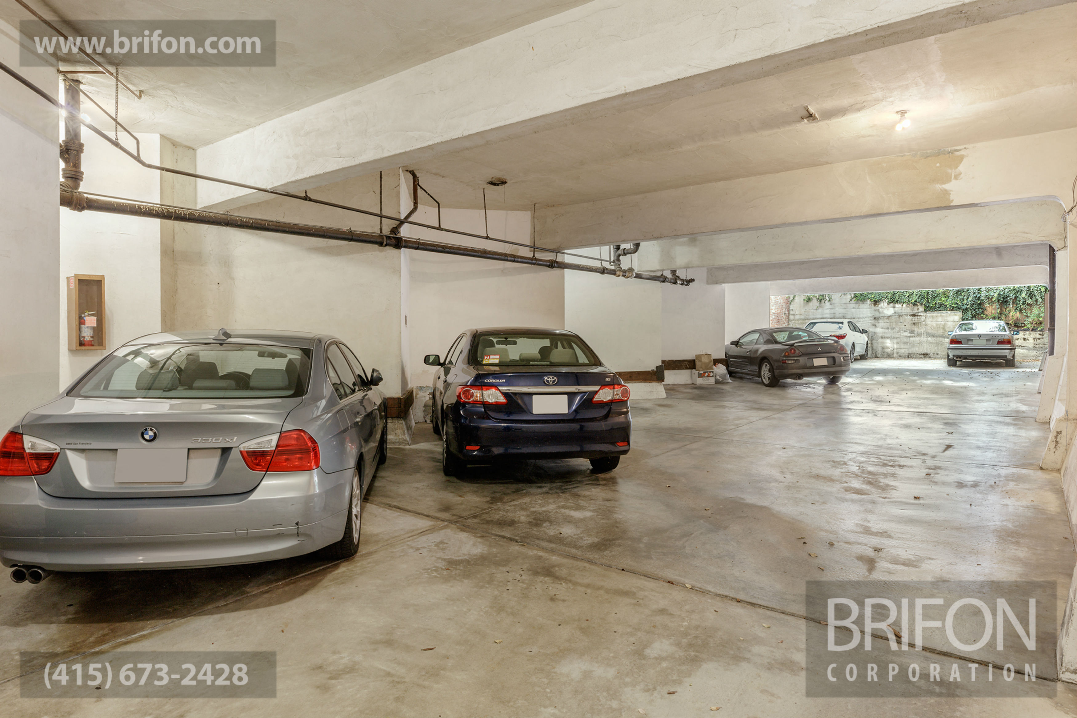 2221 Gough St Parking Garage