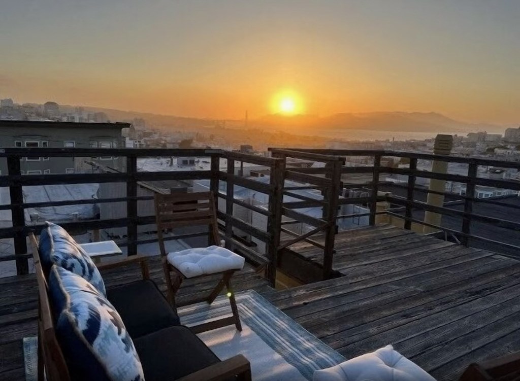 1278 Jackson (Roof top Deck view #2)
