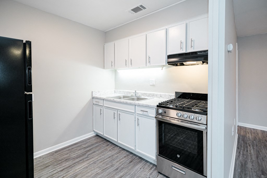 Kitchen Appliances at Arbor Pointe at Hillcrest, Arkansas, 72205