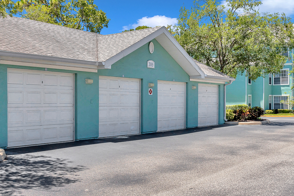 Detached garages for rent at Bermuda Estates Apartments in Ormond Beach, FL