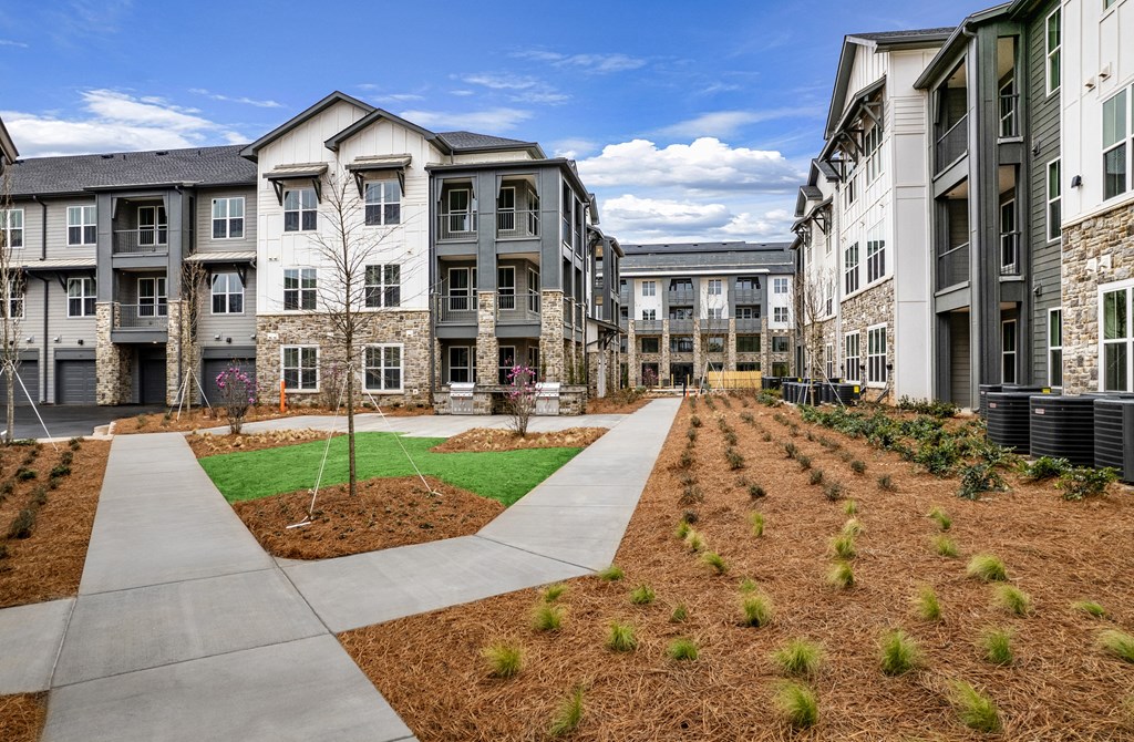 Tapestry Overbrook Apartments, 1000 Overton Loop, McDonough, GA RentCafe