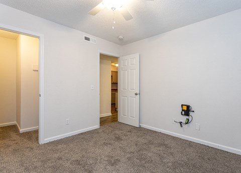 Carpeted Bedroom at The Reserve at Wynwood Apartments, Cullman