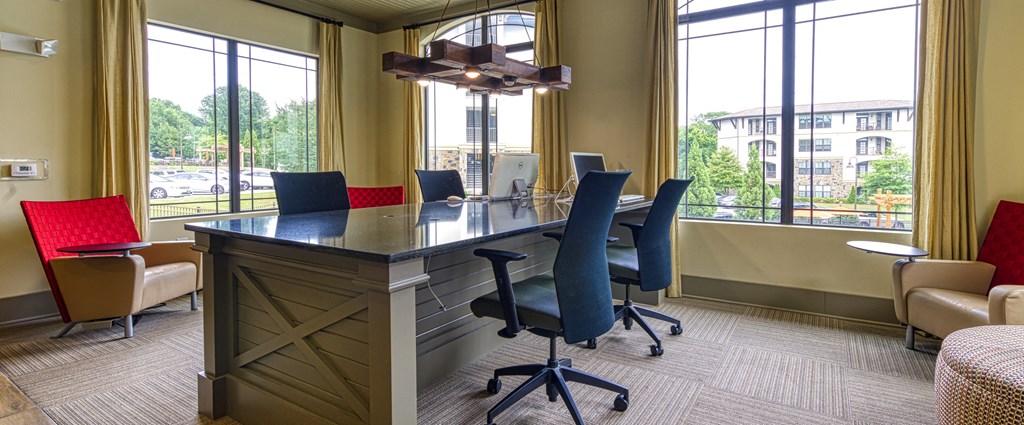 Business Center with Coffee Lounge at 4700 Colonnade Apartments in Birmingham, AL