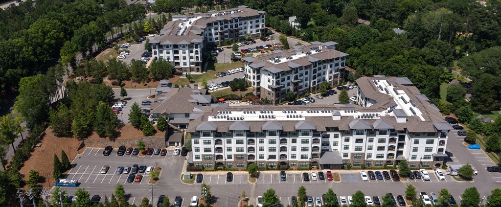 Aerial View of 4700 Colonnade Apartments in Birmingham, AL
