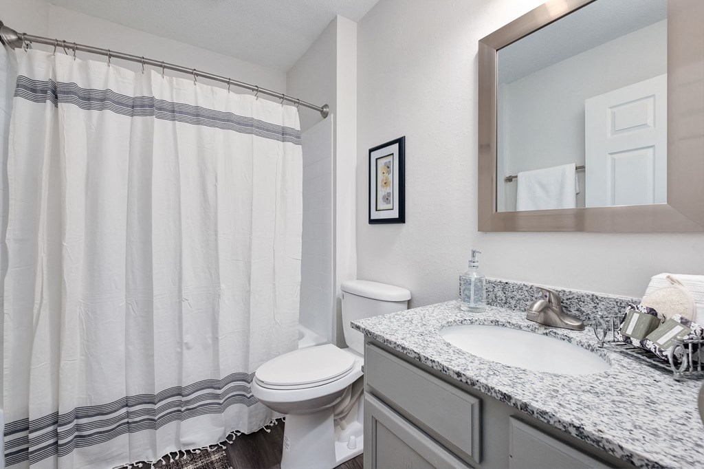 The Union At Cooper Hill Apartments, 1522 Cooper Hill Road, Birmingham