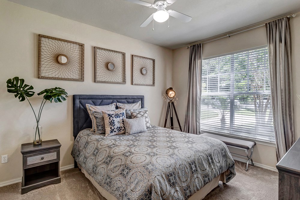 double window at Bermuda Estates Apartments in Ormond Beach, FL