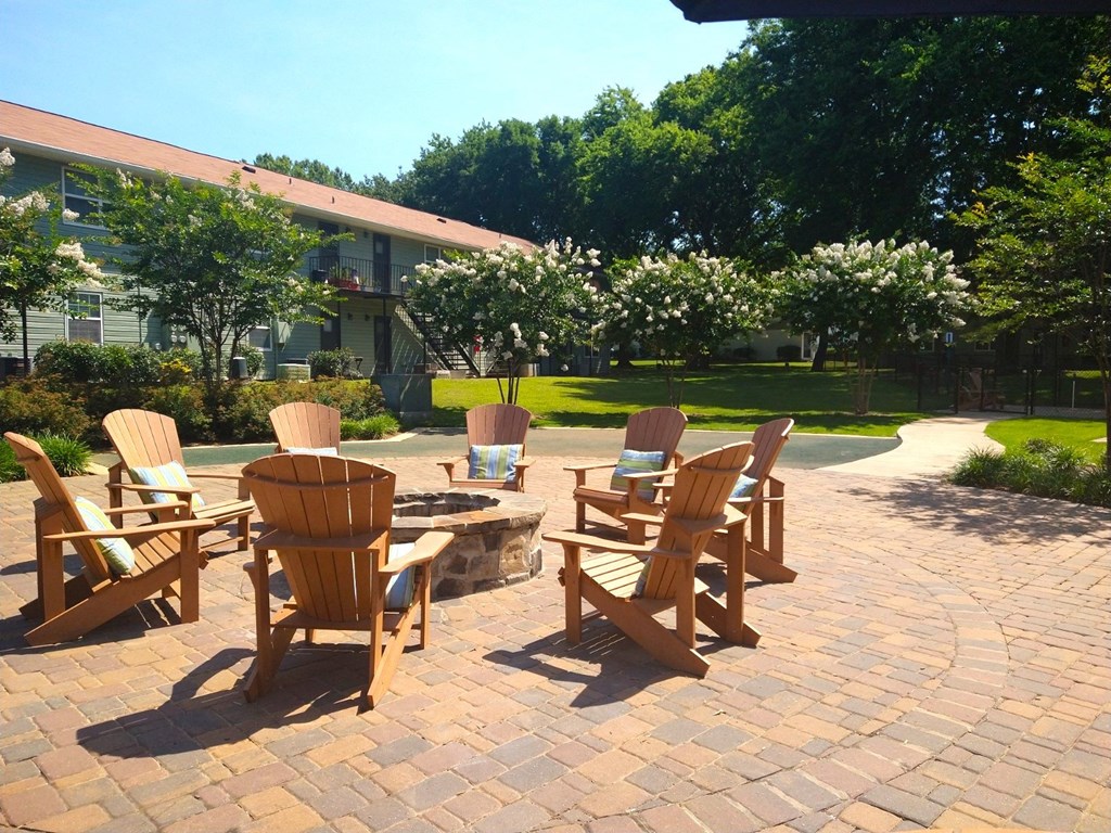 Outdoor firepit at Ascent Jones Apartments in Huntsville, Alabama
