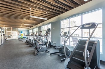 Exercise facility Fitness Center at Ascent Jones Apartments in Huntsville, Alabama - Photo Gallery 15