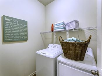Full Size GE Washer & Dryer Included