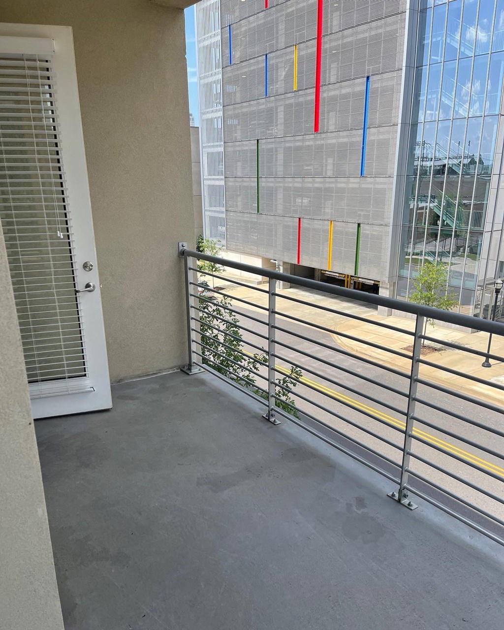 Private balcony at Flats on 4th Apartments in Birmingham, AL
