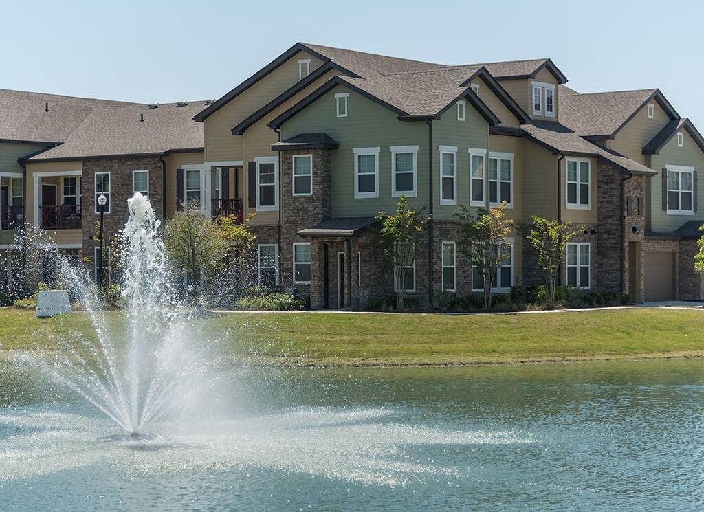 Building exterior view with fountainat Tattersall Chesapeake, Chesapeake, 23322