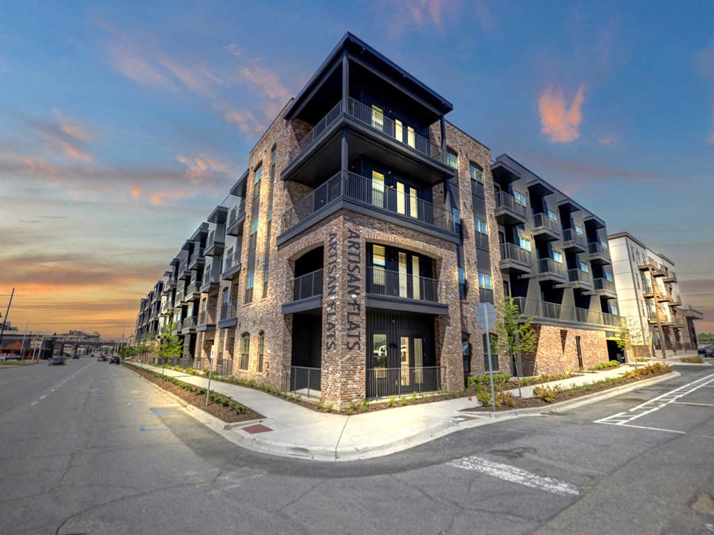 Street Parking at Clubhouse at Twilight Artisan Flats Apartments in Birmingham, AL
