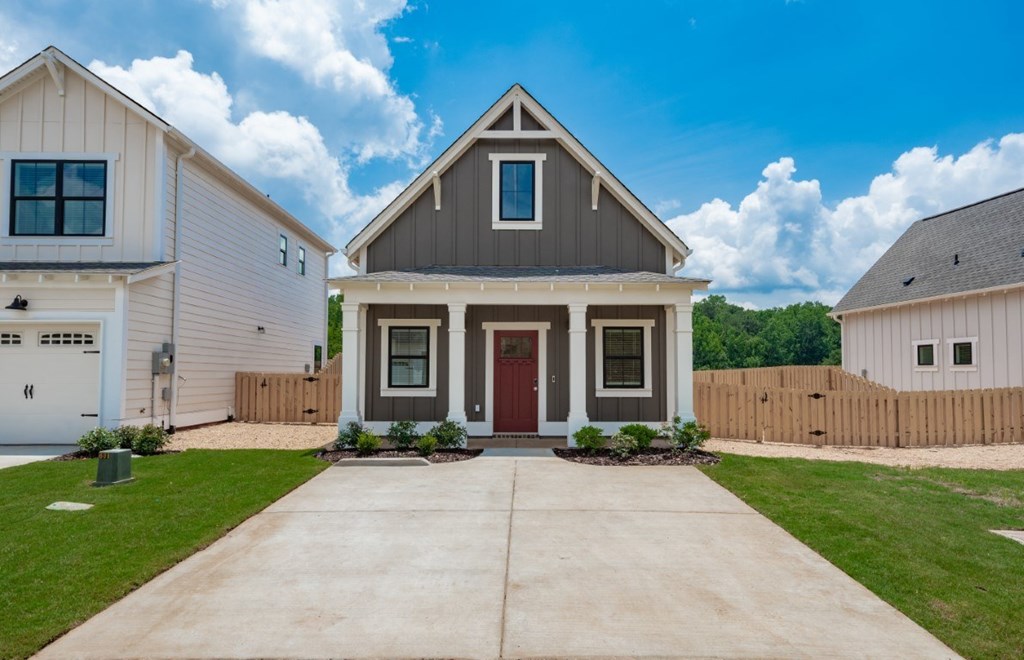 Turnberry Park Luxury Rental Homes in Gardendale, AL