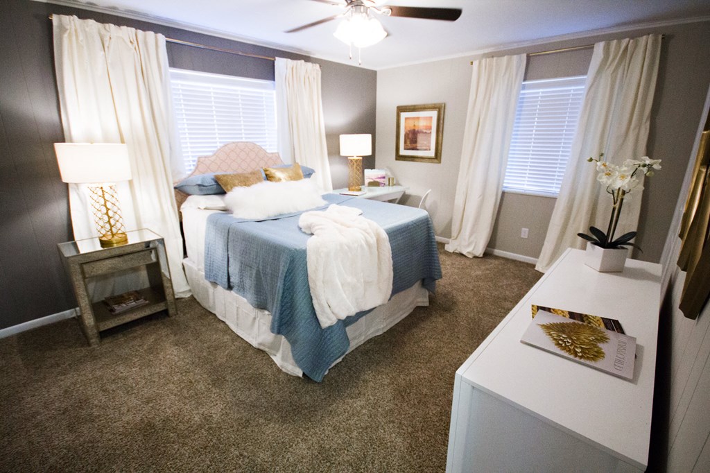 Large Master Bedrooms at The Union at Cooper Hill, Alabama, 35210