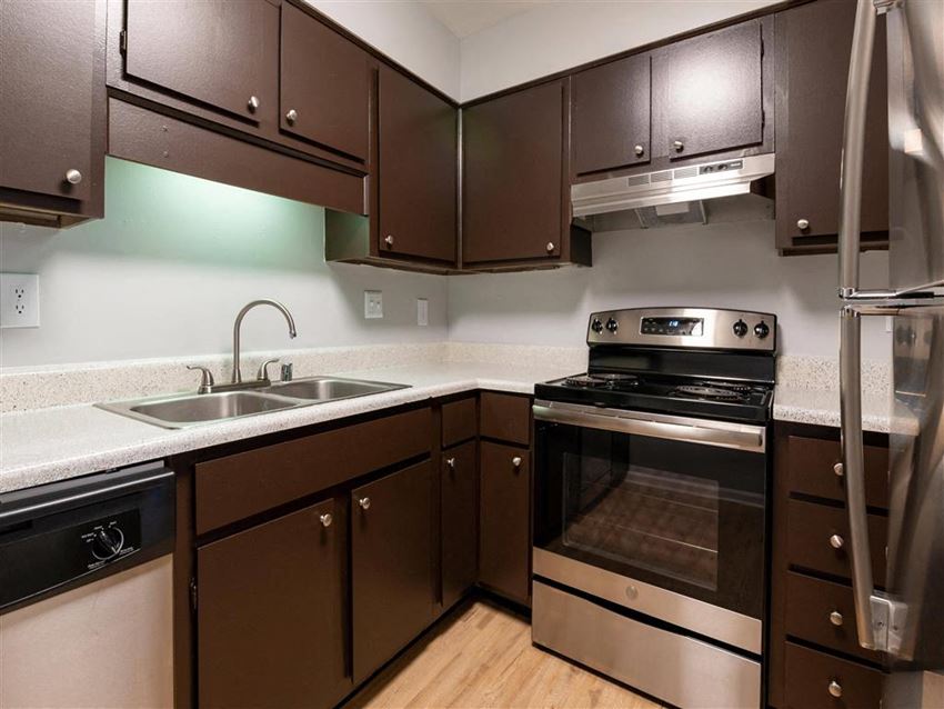 Saddlebrook At Tates Creek Apartments, 3543 Tates Creek Road, Lexington