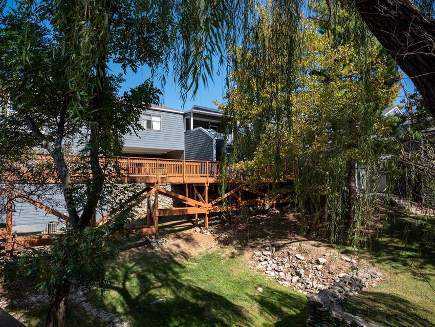 Saddlebrook At Tates Creek Apartments, 3543 Tates Creek Road, Lexington