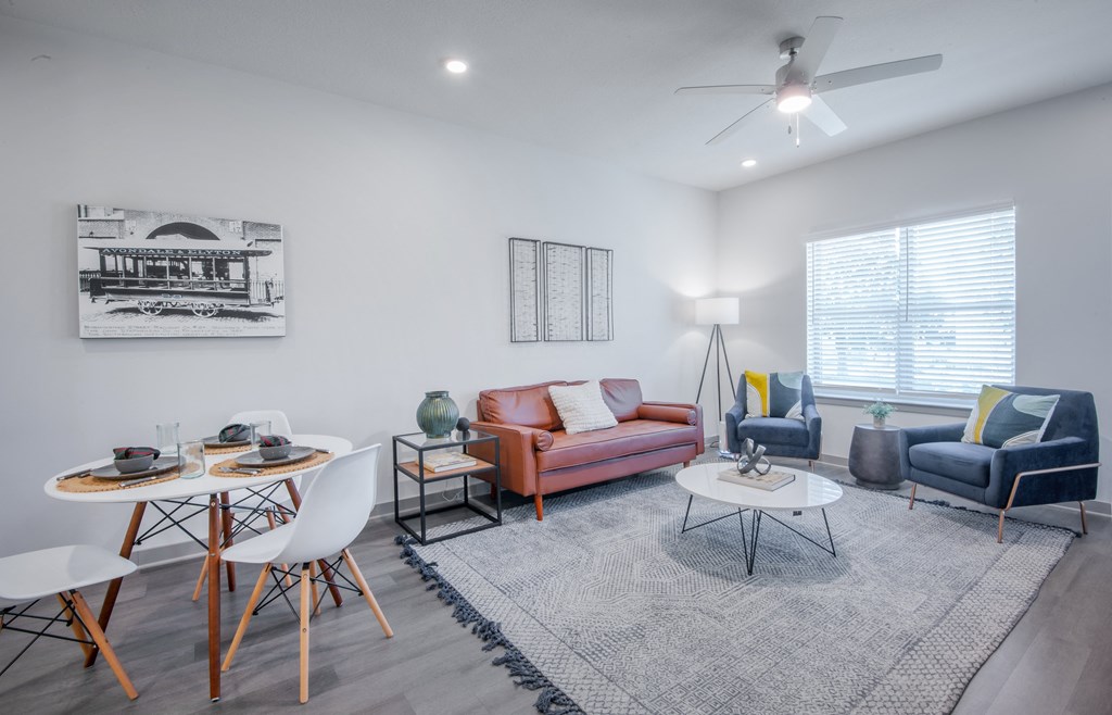 Axel Row Apartments is a similar property to Tower On Tenth located in Birmingham