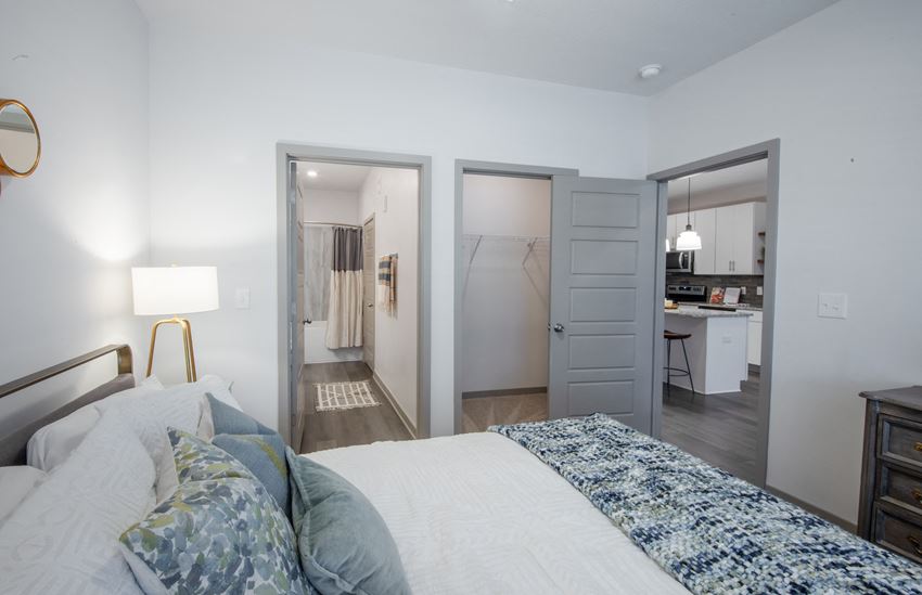 Axel Row Apartments, 4211 Suite 100 3rd Avenue South, Birmingham, AL