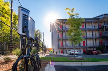 Electric Vehicle Charging Station at Axel Row in Birmingham, Alabama - Photo Gallery 13