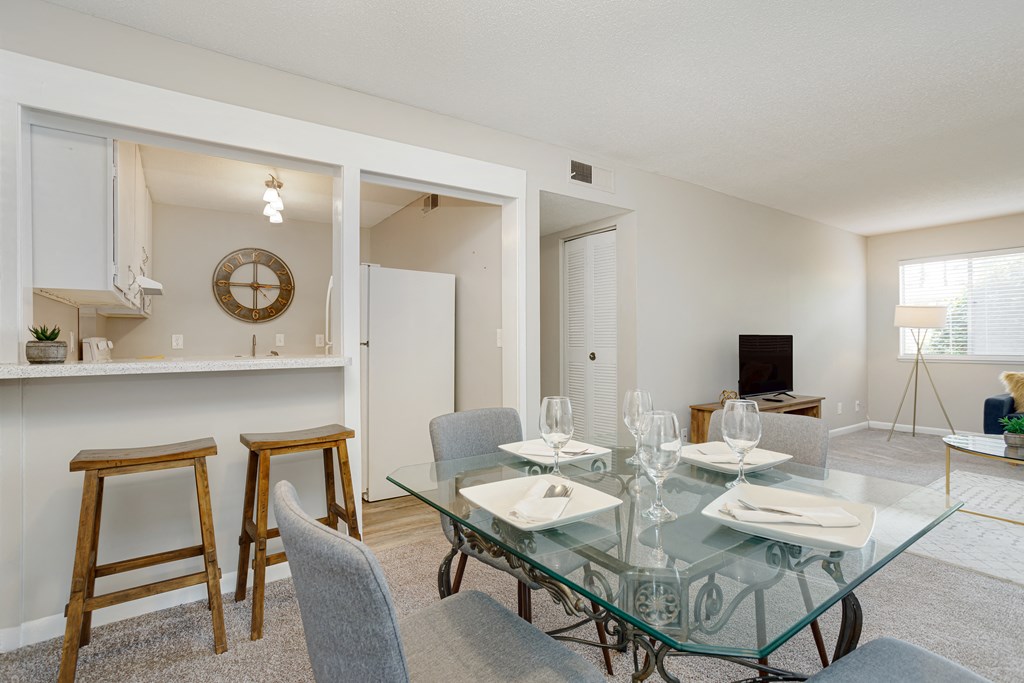 Dining room and breakfast bar at Malibu at Martin Apartments in Huntsville, Alabama