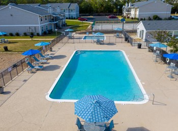 Extensive Resort Inspired Pool Deck Extensive Resort Inspired Pool Deck at Mirabelle Apartments, Mobile, AL - Photo Gallery 2