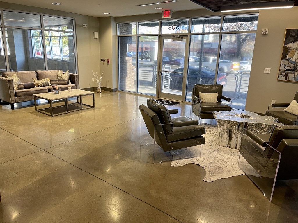 leasing office at Flats on 4th Apartments in Birmingham, AL