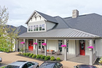 Clubhouse SpringHouse - Photo Gallery 5