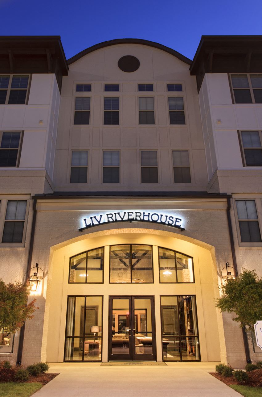 RiverHouse Apartments, 1200 Brookwood Drive, Little Rock, AR RentCafe