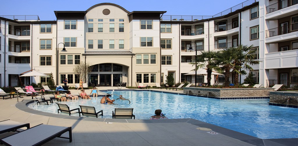 Riverhouse Apartments 1200 Brookwood Drive Little Rock, Arkansas