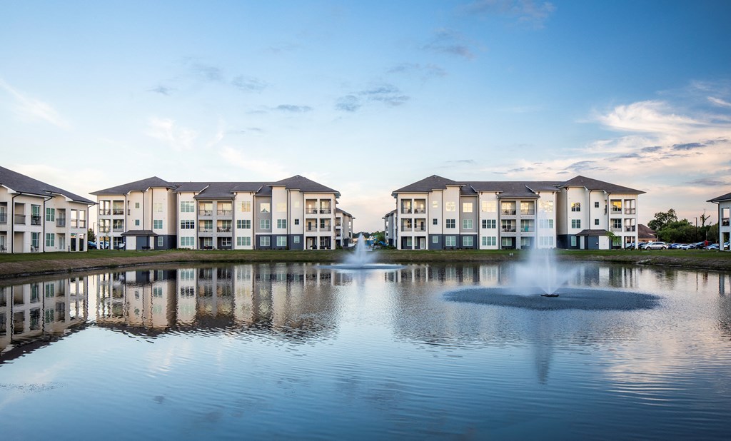 Sawgrass Point Apartments at 2163 South Veterans Blvd. Gonzales, LA 70737
