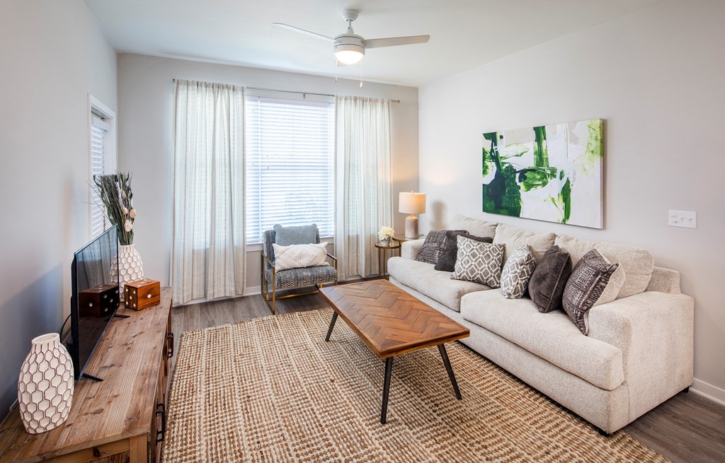 Sawgrass Point Apartments at 2163 South Veterans Blvd. Gonzales, LA 70737