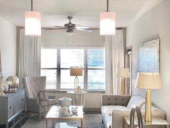 1254 Eastover Drive Studio-3 Beds Apartment for Rent - Photo Gallery 2