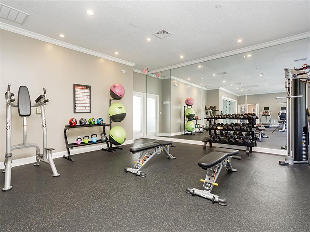 the gym at the monarch apartments