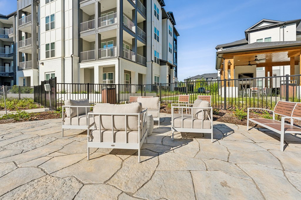 the preserve at ballantyne commons courtyard with furniture and apartments