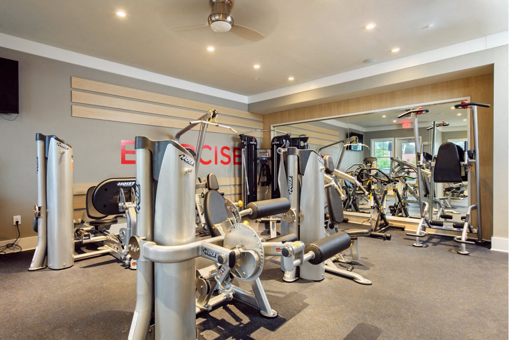 Modern fitness center at Tapestry Bocage in Baton Rouge, LA 24 hour exercise facility at Tapestry Bocage in Baton Rouge, LA