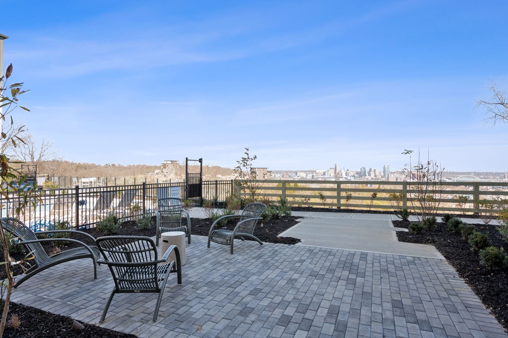 Tapestry Ridge Apartments, 1431 Dixie Hwy, Covington, KY RentCafe