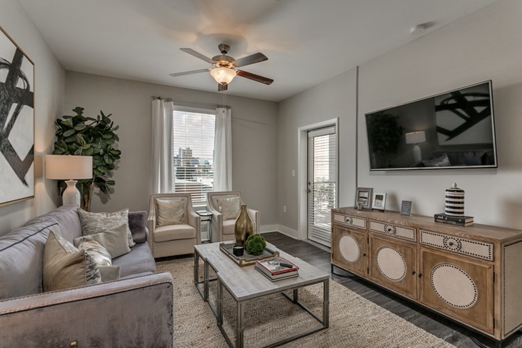 Flats On 4Th is a similar property to Livingston Oaks located in Birmingham